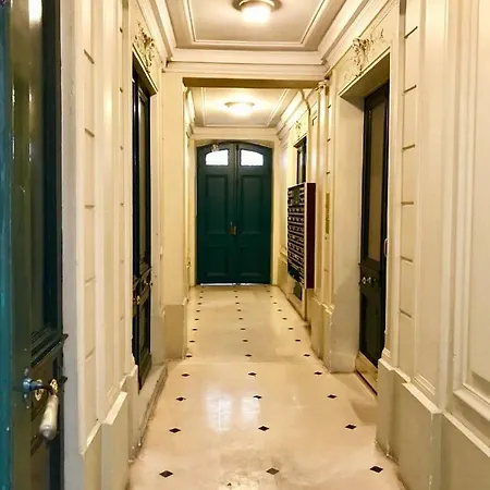 Apartamento Hostnfly - Super Spacious Studio Close To The Moulin Rouge! París